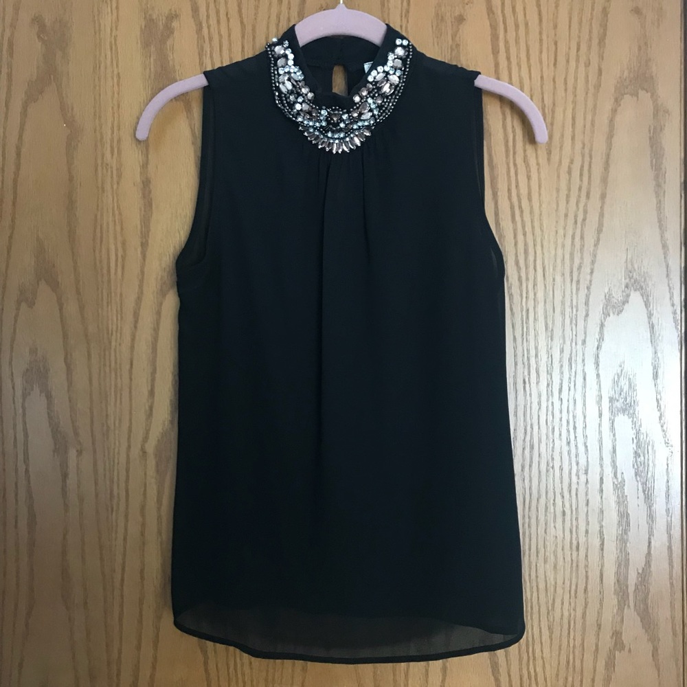 Embellished High-Neck Sleeveless Blouse